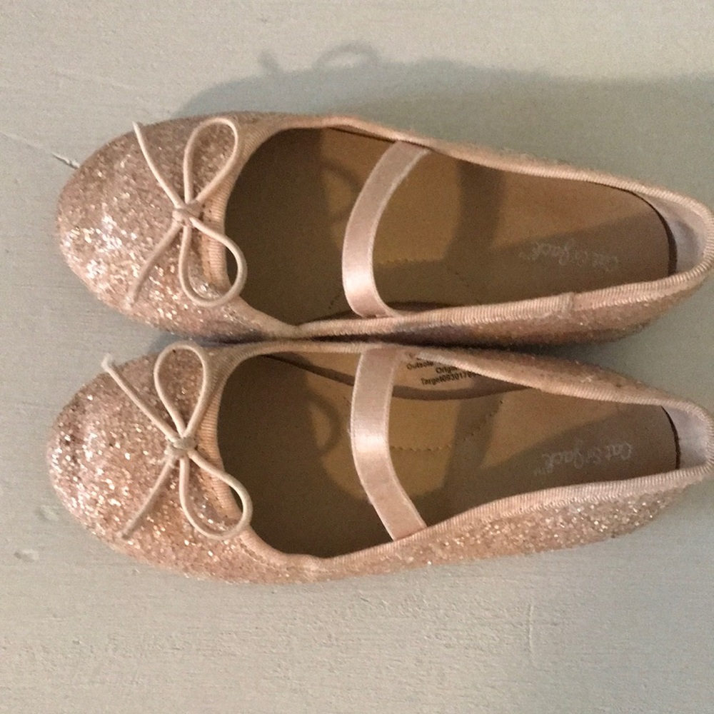 Cat and Jack glitter pink ballet flats, size 10.